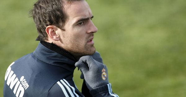 Foto: Christoph Metzelder , durante un entrenamiento del Real Madrid en Valdebebas. (EFE)