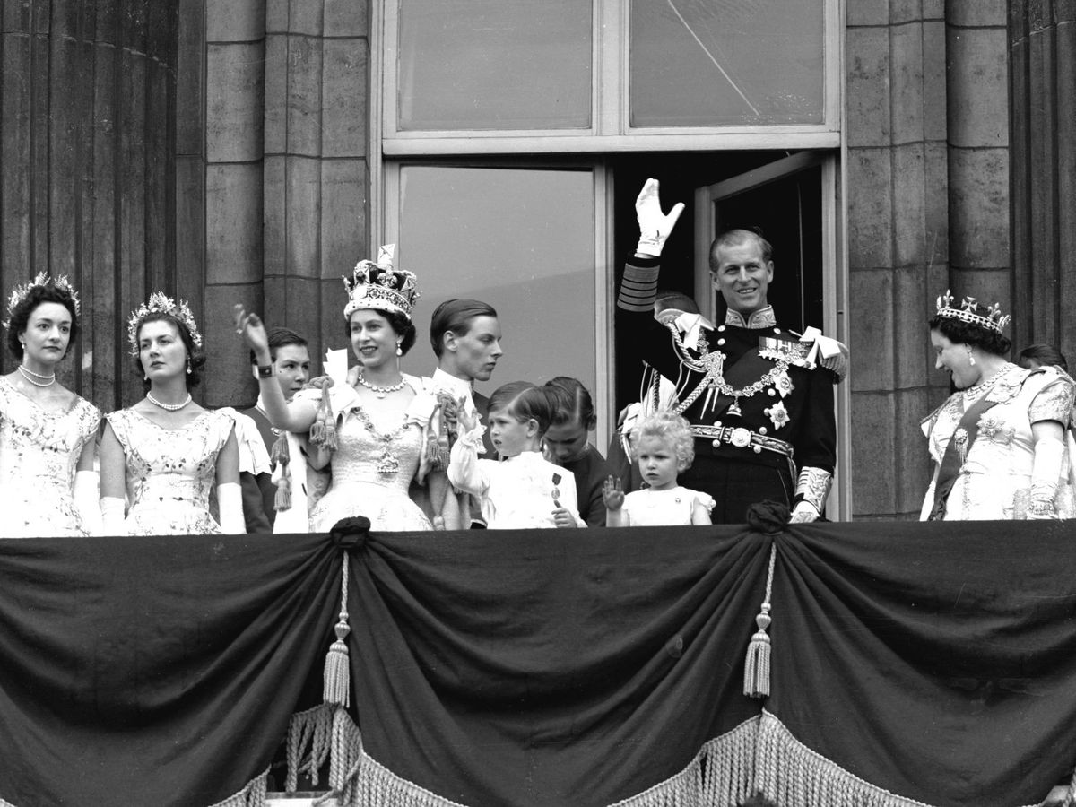 Foto: La reina Isabel y el duque de Edimburgo. (AP Photo)