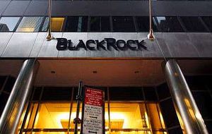 BlackRock incrementa su posición en Cie y Ferrovial