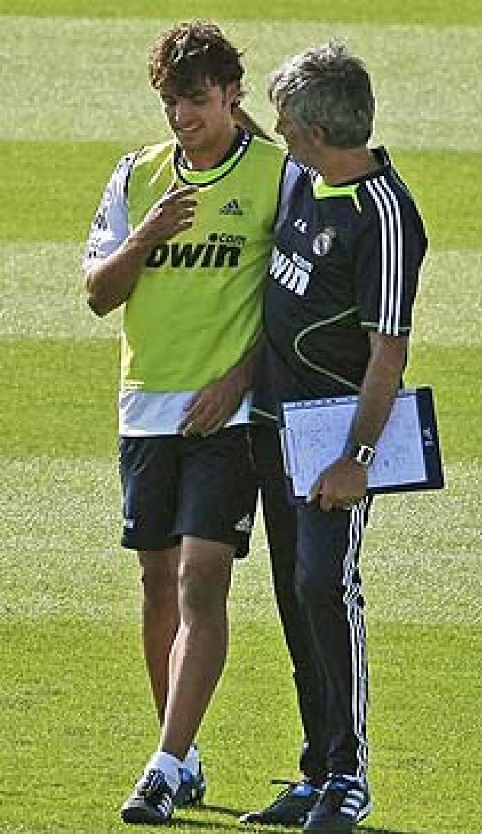 Foto: Mourinho necesitaría otra excusa para no dejar marchar a Pedro León