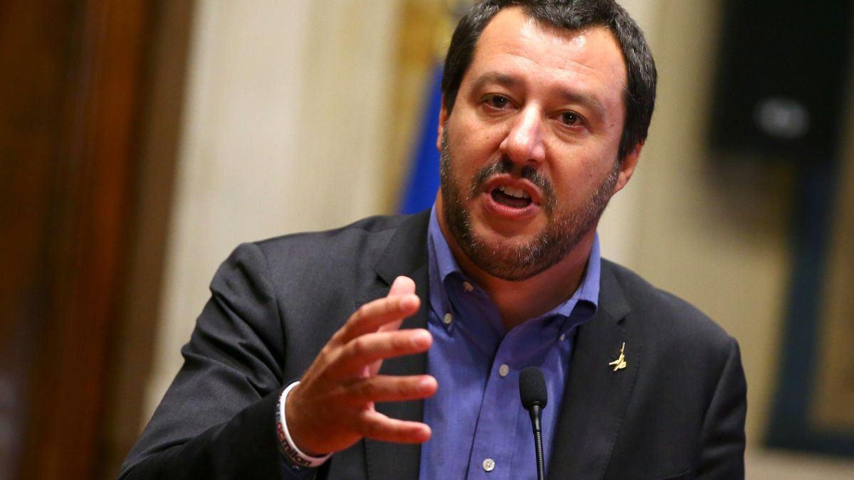 Salvini critica a Borrell y acusa a España de "favorecer una inmigración fuera de control"