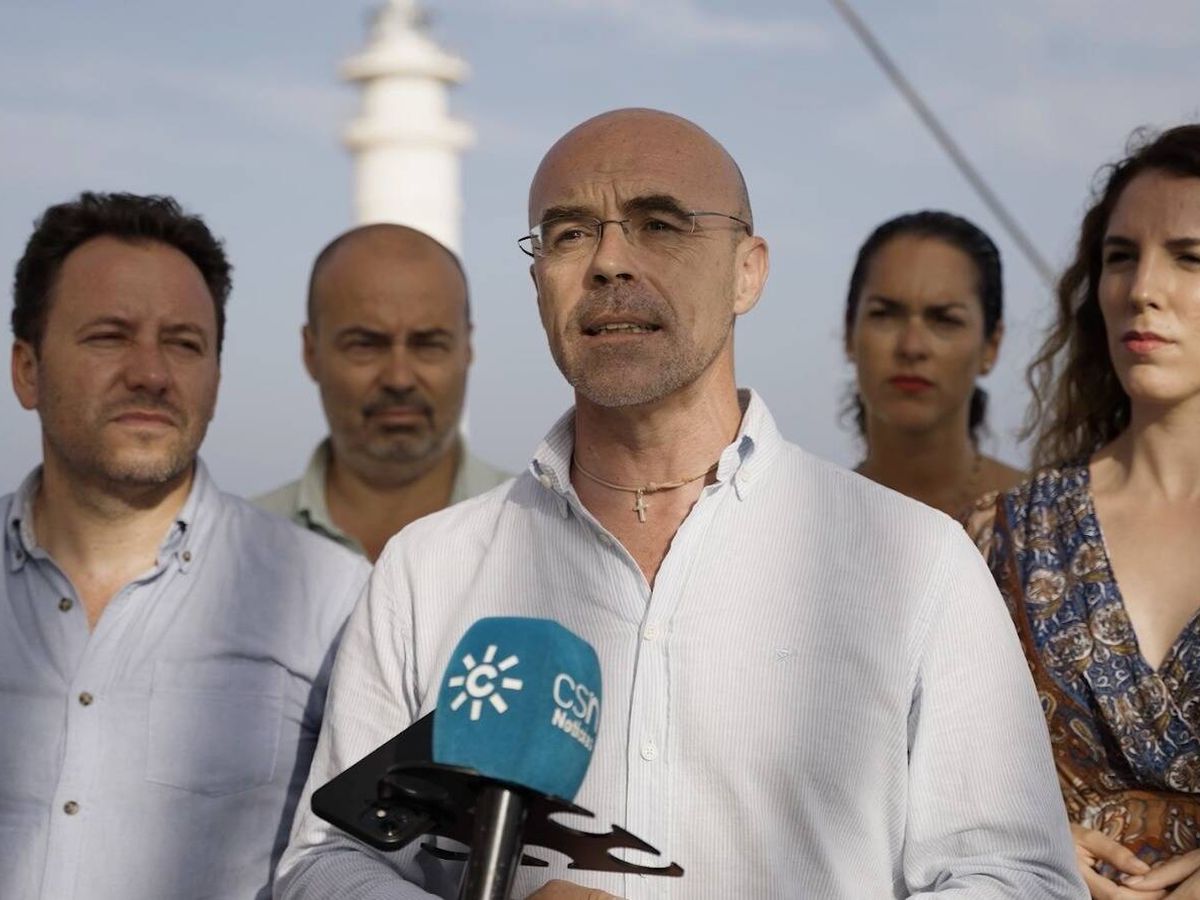 Foto: El dirigente de Vox Jorge Buxadé en una de sus visitas a Andalucía durante la campaña. (Cedida)