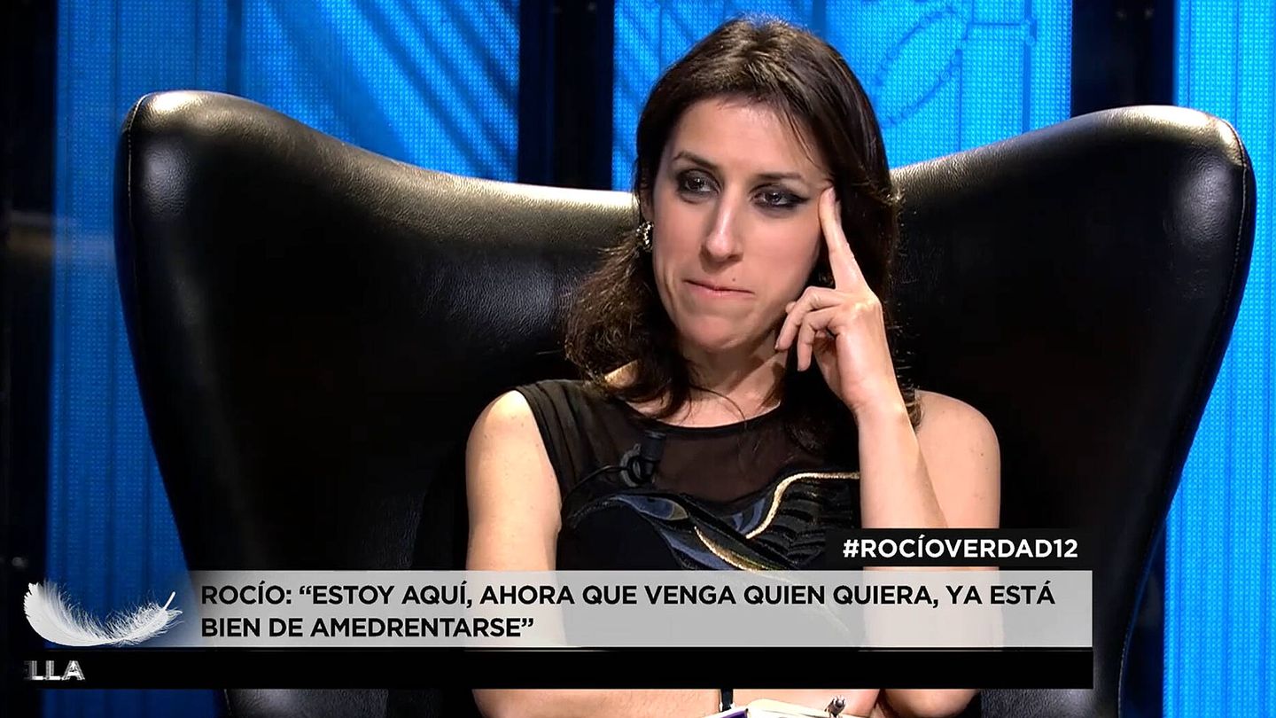 La periodista Ana Bernal-Triviño, en 'Rocío. Contar la verdad para seguir viva'. (Mediaset)