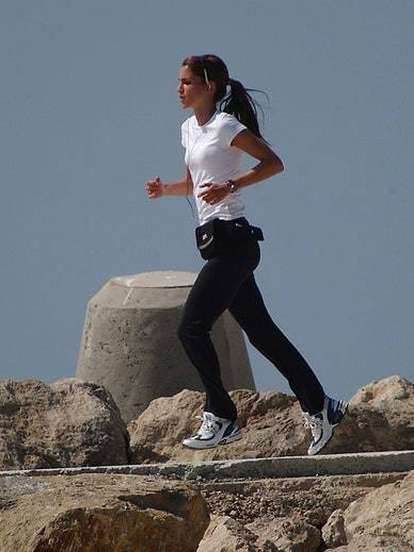 Rania de Jordania, haciendo running. (Gtres)