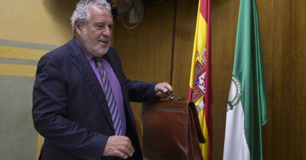Foto: El subdirector general de la RTVA, Joaquín Durán (EFE).