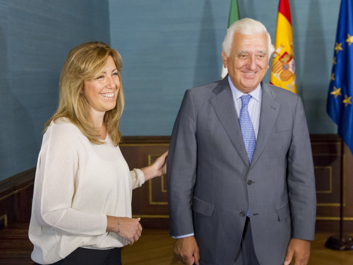 El expresidente de la CEA, Santiago Herrero, en una reunión con Susana Díaz (Efe)