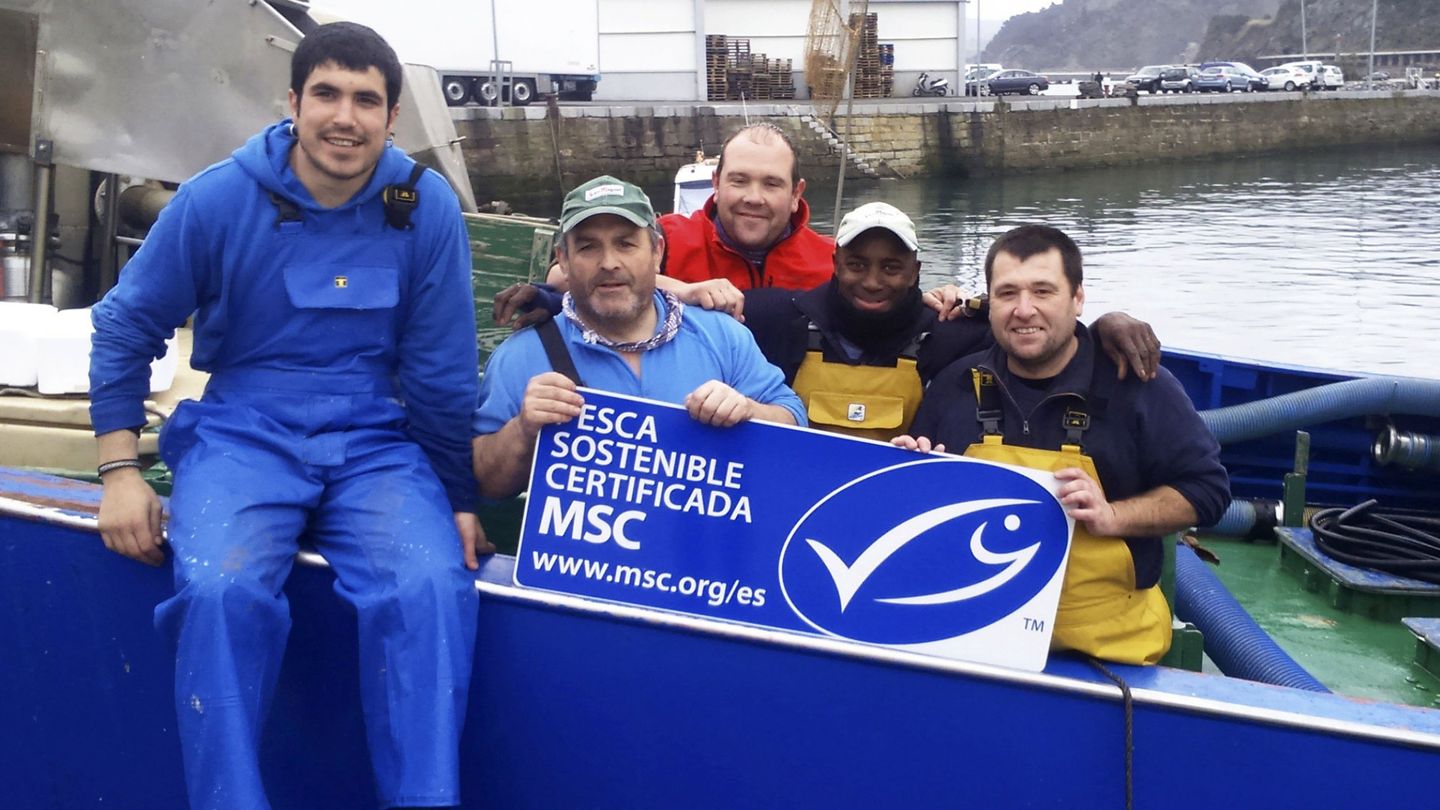 Pescadores comprometidos con la sostenibilidad (FSC)
