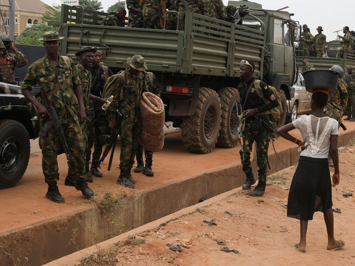 Foto: Miembros del Ejército de Nigeria en una imagen de archivo. (Reuters/Temilade Adelaja)