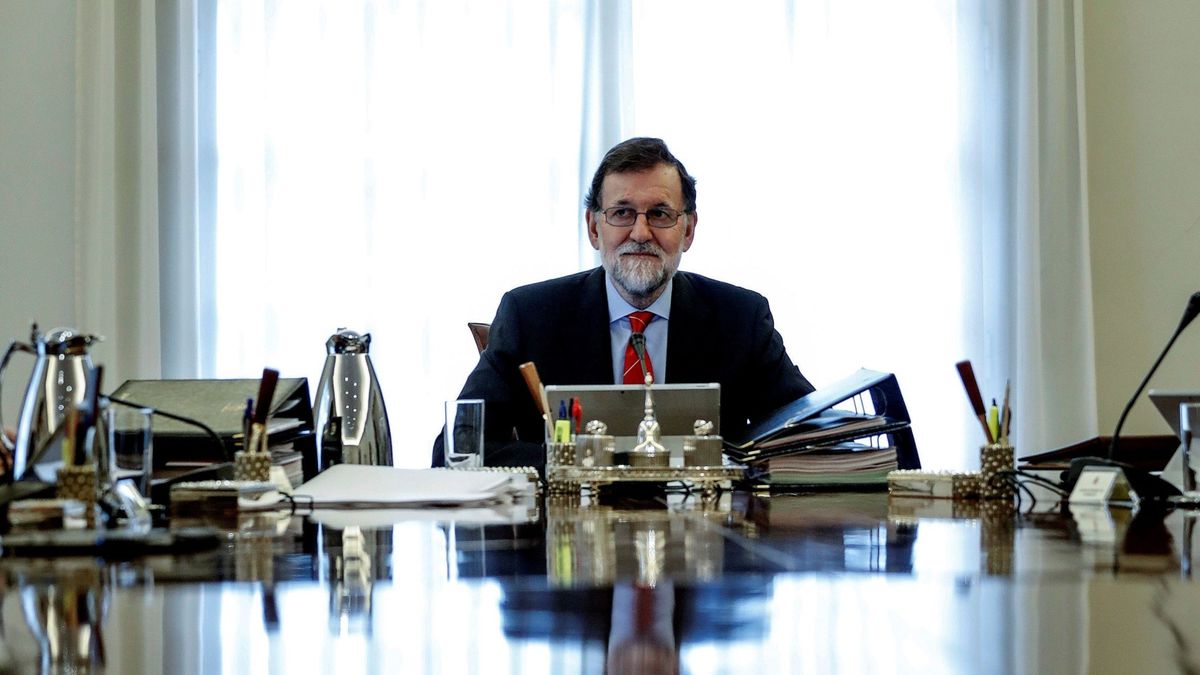 Rajoy no subirá las pensiones y acusa a la oposición de querer gastar 89.000 millones 
