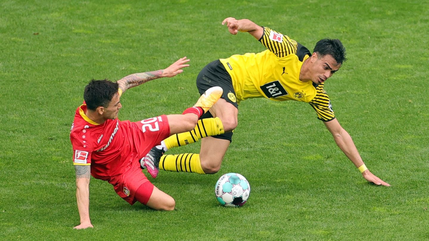 Reinier, en un partido con el Dortmund. (Reuters)