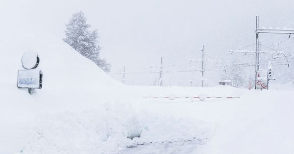 Foto: Fuertes nevadas en el valle de Goms, Suiza (EFE)