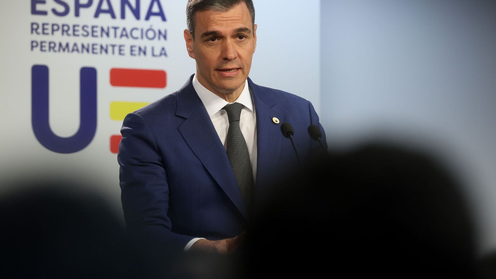Pedro Sánchez retrasa su regreso a España desde Bruselas por una avería en el Falcon