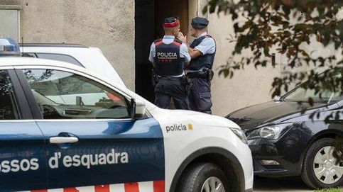 Noticia de Dos detenidos por una agresión homófoba a una pareja de lesbianas con una porra extensible en Barcelona