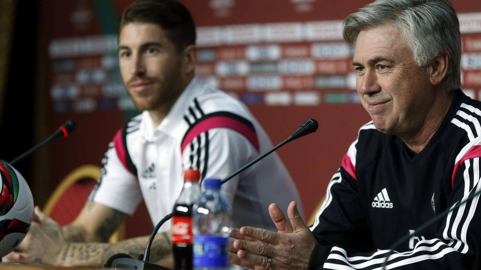 Foto: Sergio Ramos y Ancelotti, durante una rueda de prensa (EFE)