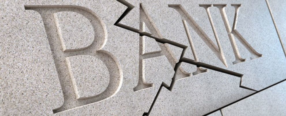 Foto: Los bancos españoles siguen encadenados al riesgo soberano