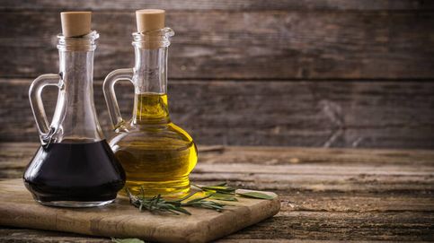 Aceites y vinagres aromatizados: cómo hacerlos en casa