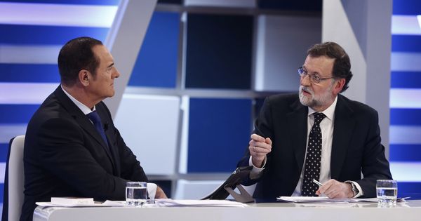 Foto: Mariano Rajoy, durante una entrevista en Trece. (EFE)