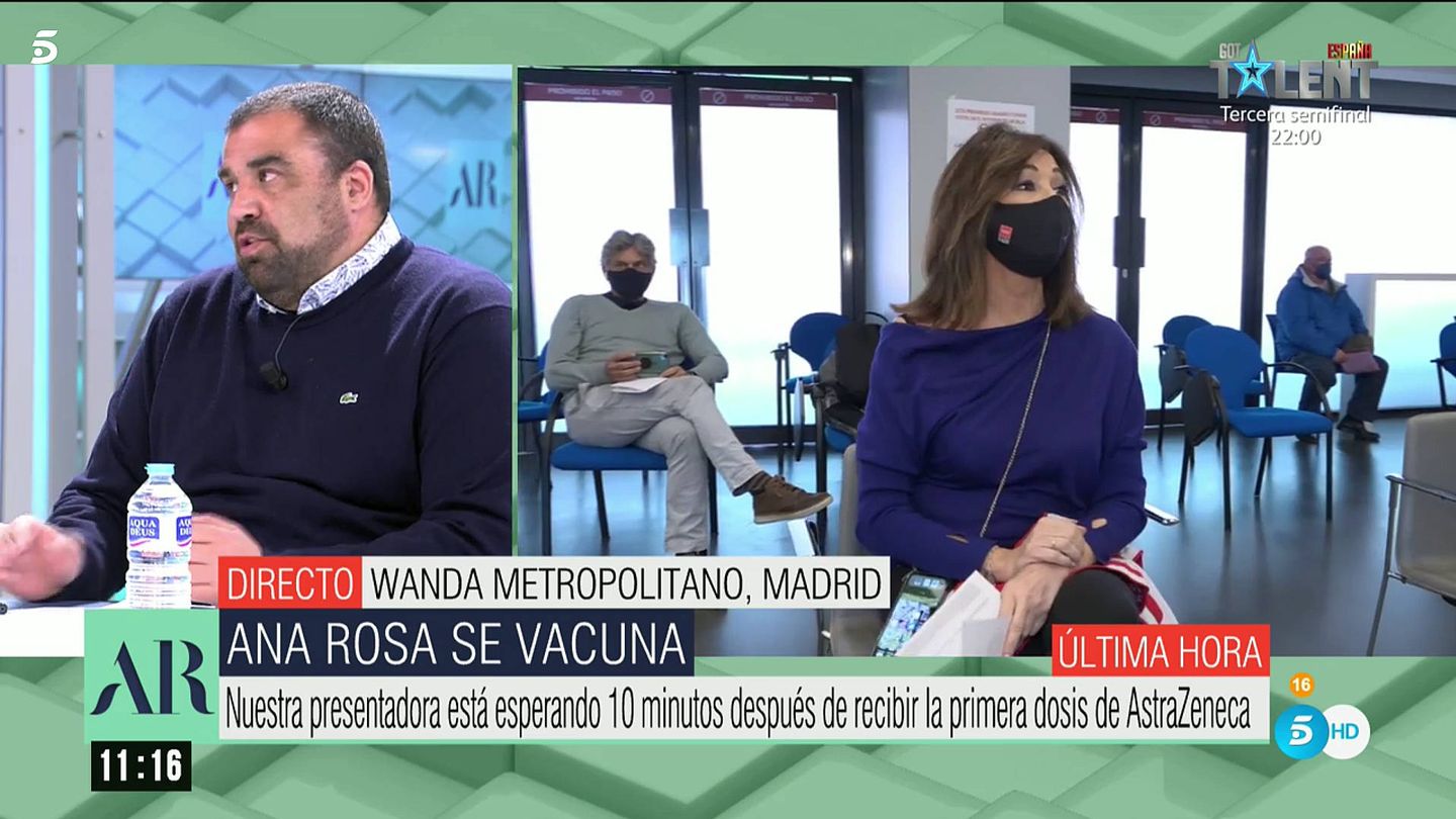 La vacunación de Ana Rosa, en directo. (Telecinco)