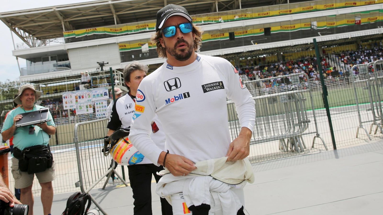 Foto: Fernando Alonso terminó decimosexto en Brasil (Reuters)