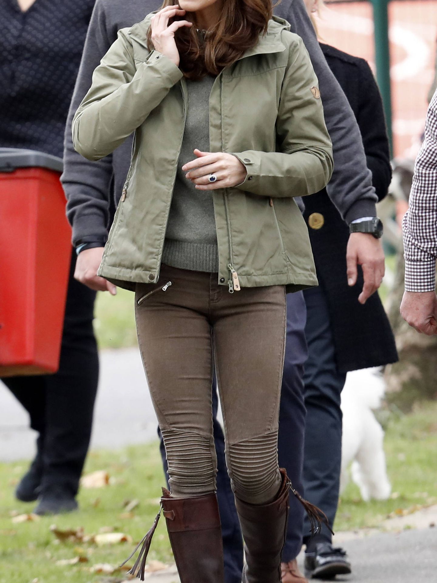 La Duquesa de Cambridge con un pantalón de Zara (Chris Jackson/ Getty).