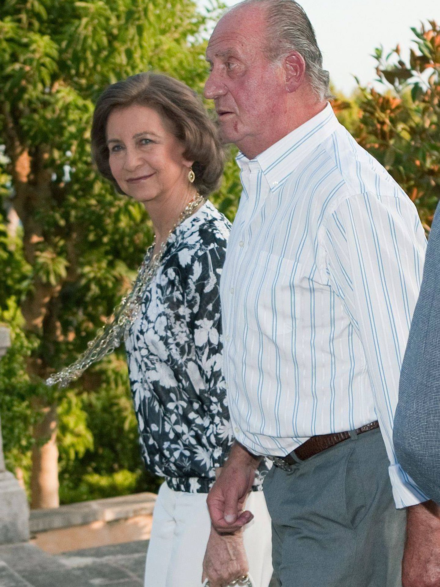 Los reyes Juan Carlos y Sofía, en Mallorca. (EFE)
