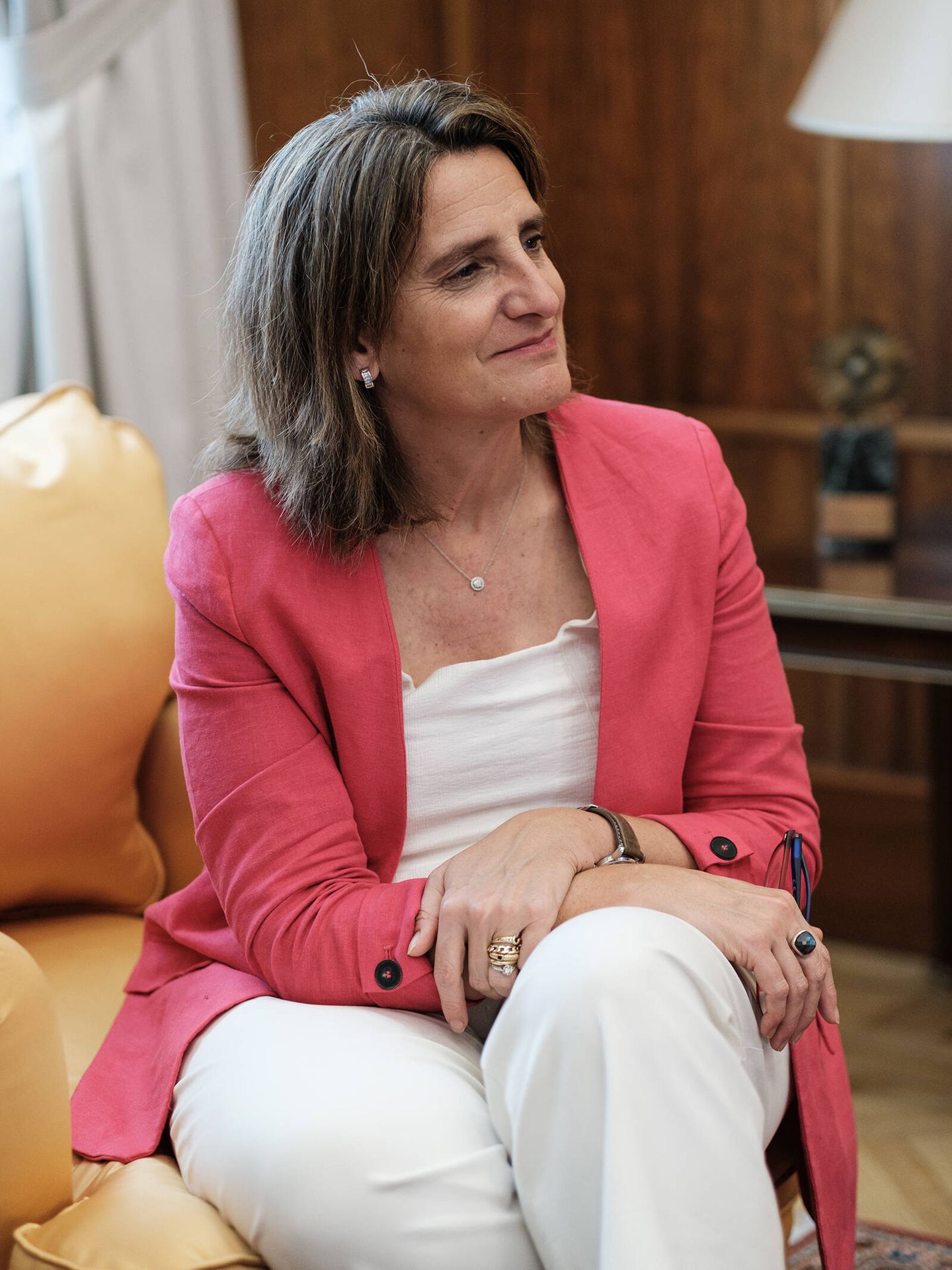 La ministra Teresa Ribera, en un momento de la entrevista con EC en la sede de Transición Ecológica. (S. B.)