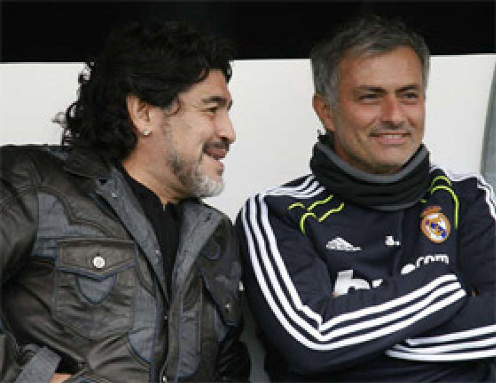 Foto: Maradona: "Cuando Mourinho llegó al Madrid, el club era un puterío"