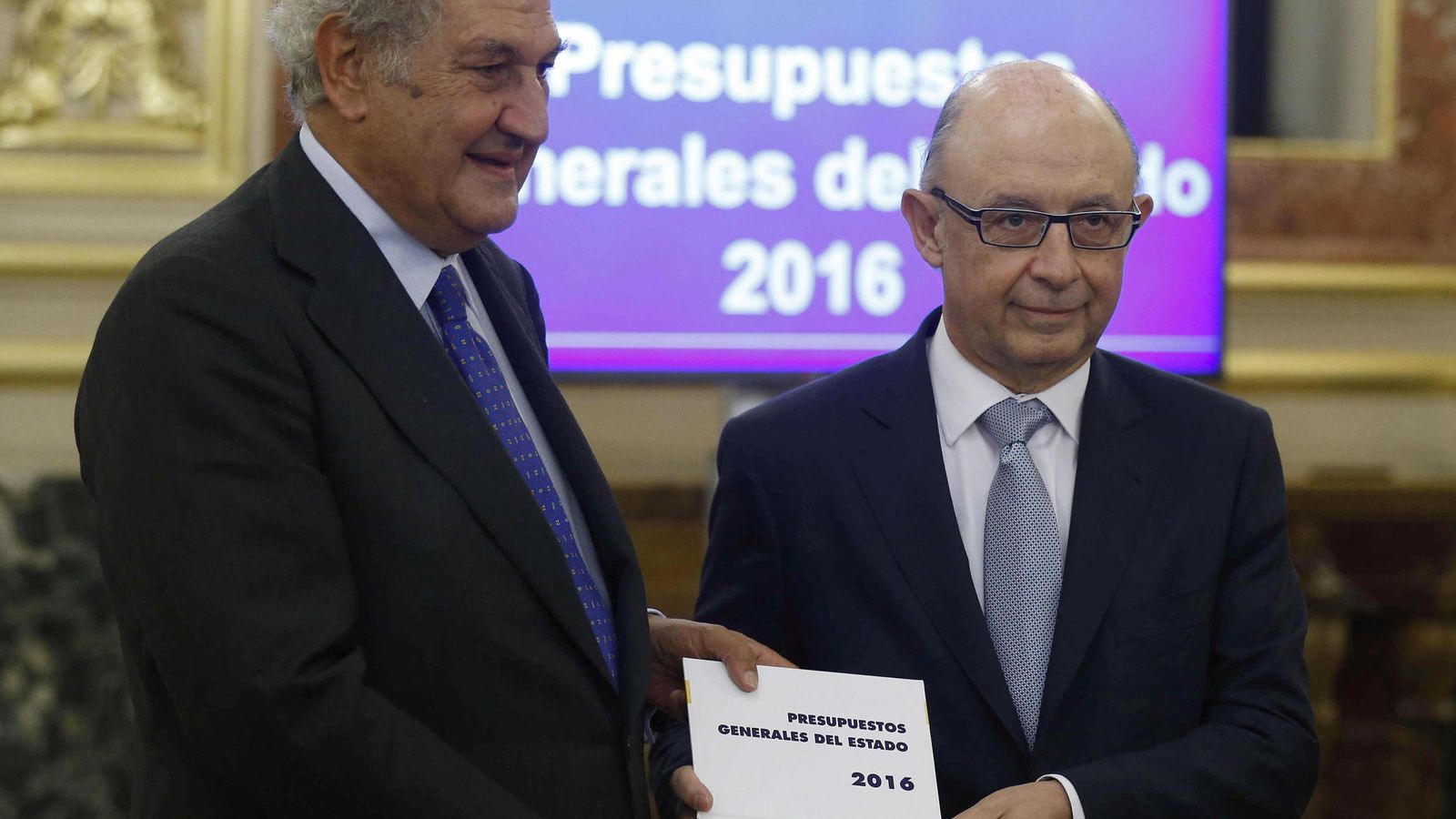 Foto: Montoro defenderá en solitario los Presupuestos Generales del Estado 2016 (EFE)