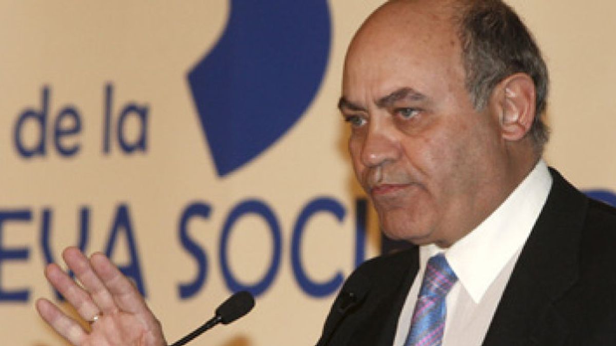 Díaz Ferrán dice que deja la presidencia de la CEOE por "motivos personales"