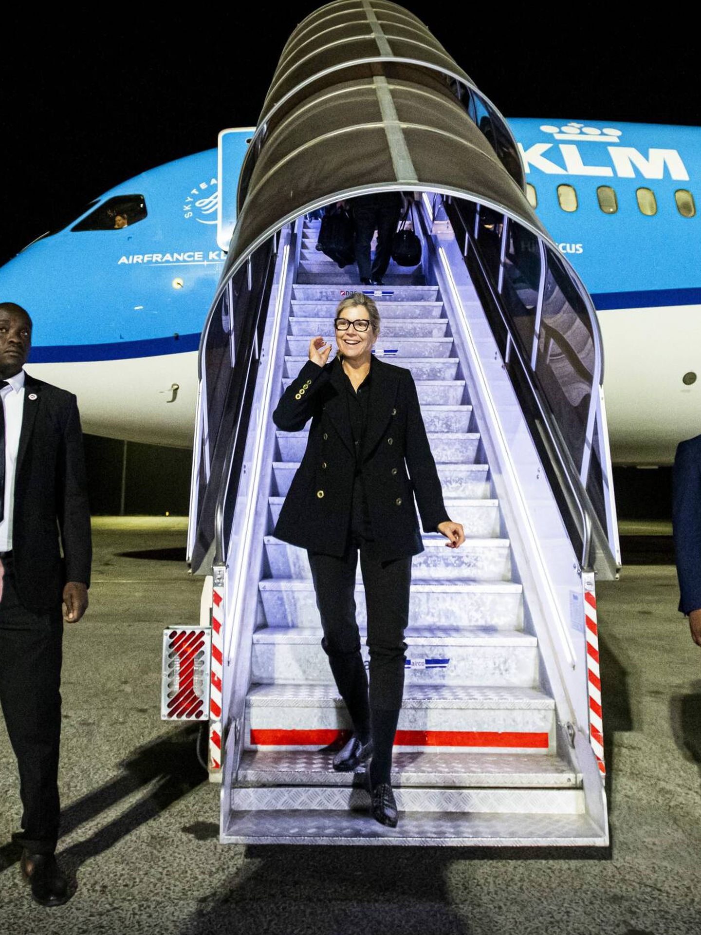 Máxima, a su llegada a Tanzania. (CP/Robin Utrecht)