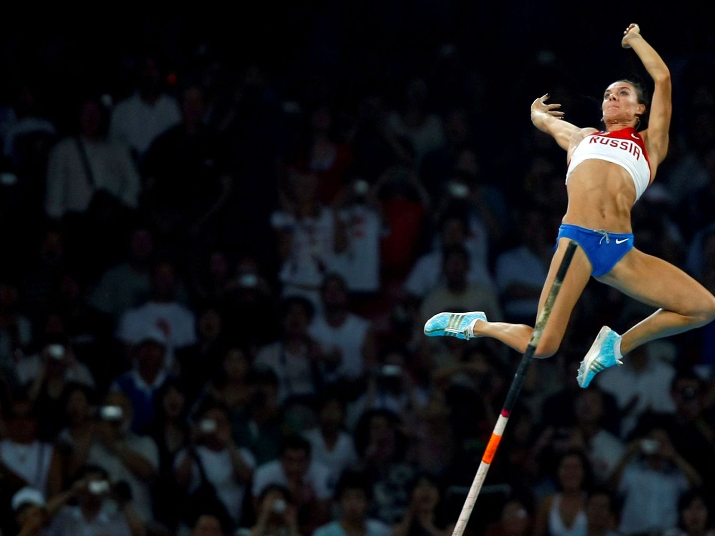 Isinbayeva, durante la final olímpica de Pekín 2008 (Reuters)