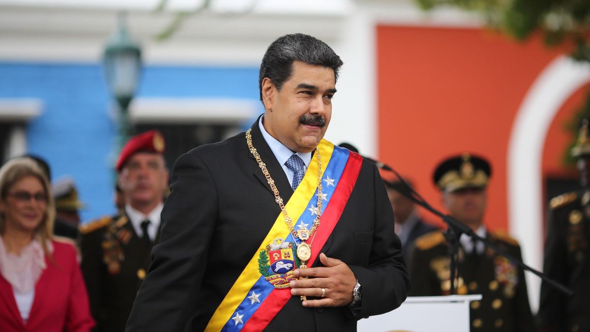 EEUU estrecha el cerco sobre Maduro con sanciones contra cinco altos cargos