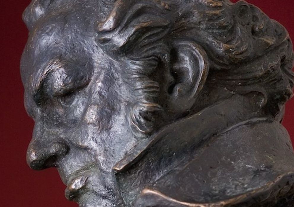 Foto: Actual busto de los premios Goya