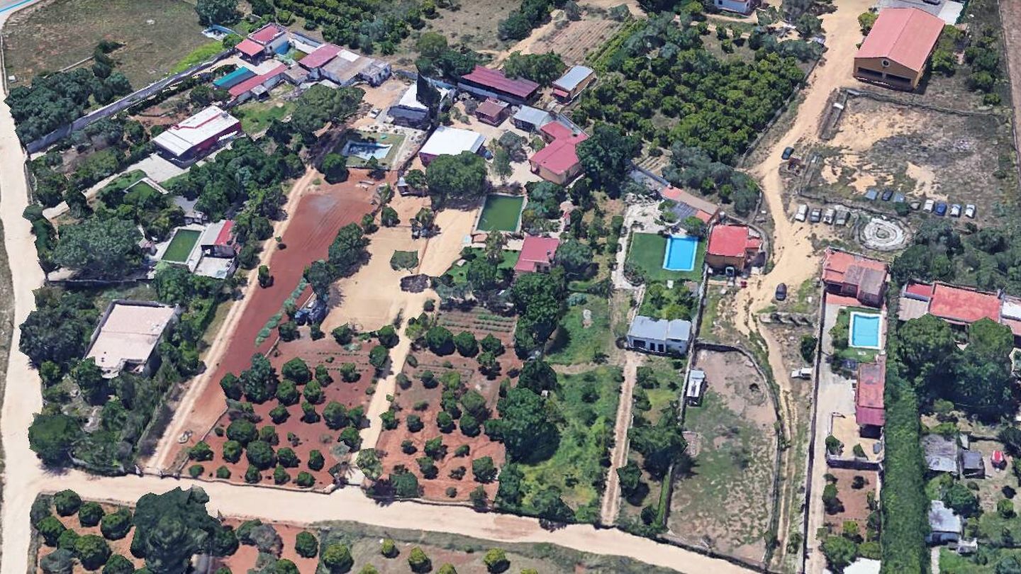 Vista aérea de la Urbanización Las Tinajas en la que se ubican las viviendas. (Google Earth)