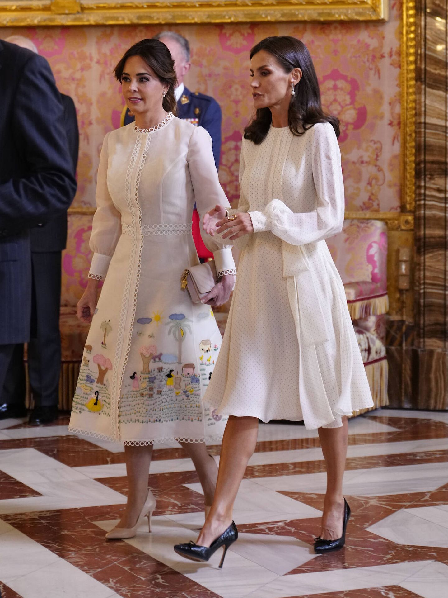 La reina Letizia, junto a Silvana Abdo. (LP)