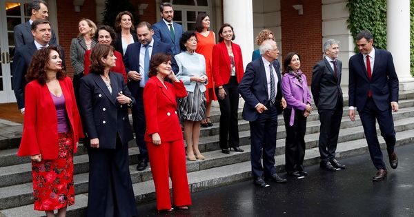 Foto: Primer Consejo de Ministros y Ministras de Sánchez el pasado 8 de junio. (EFE)