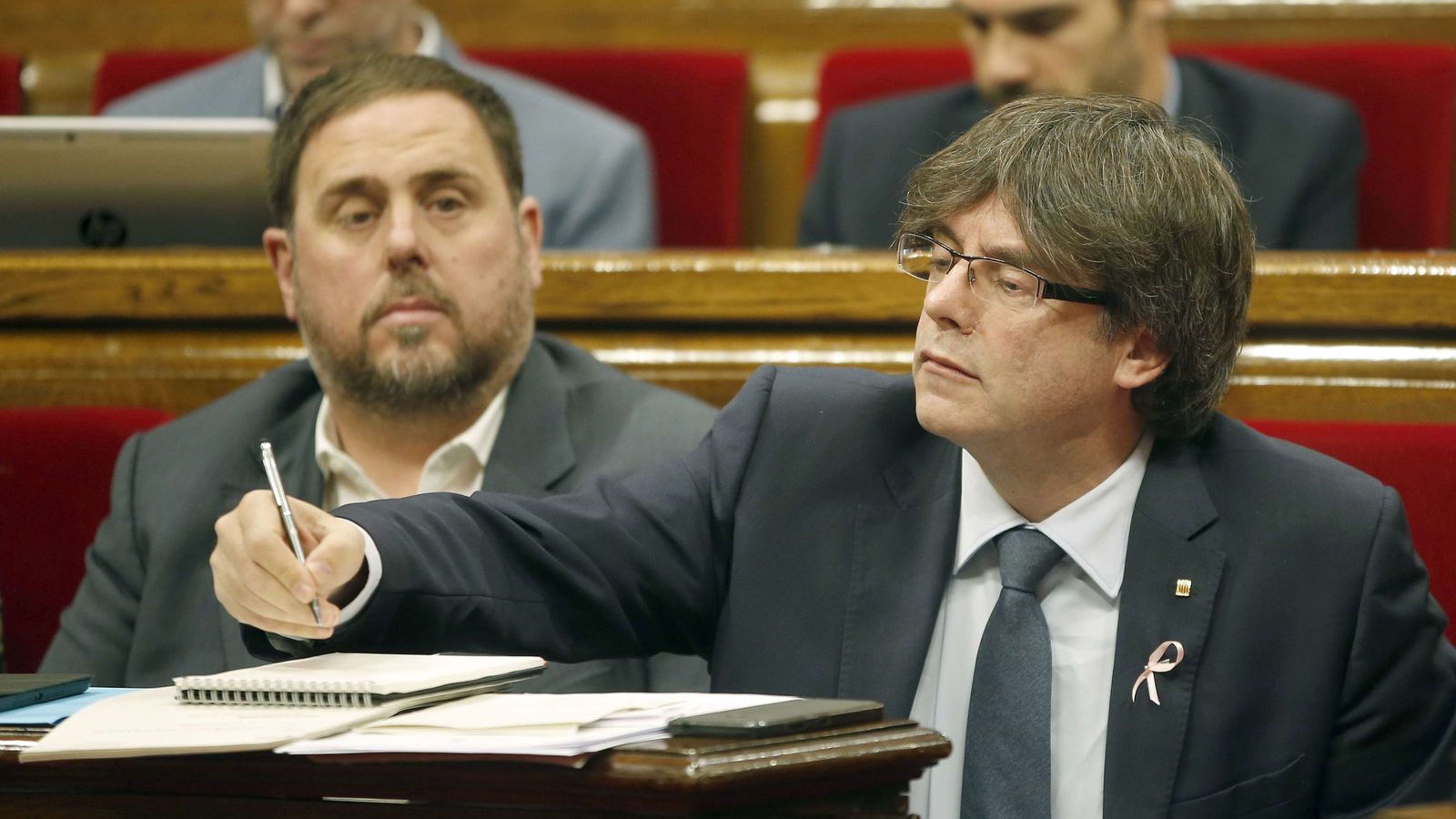 Foto:  El presidente de la Generalitat de Cataluña, Carles Puigemont (d) y el vicepresidente, Oriol Junqueras (i). (EFE)