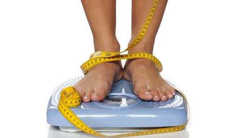 La cantidad de peso que deberías adelgazar al mes, según los expertos