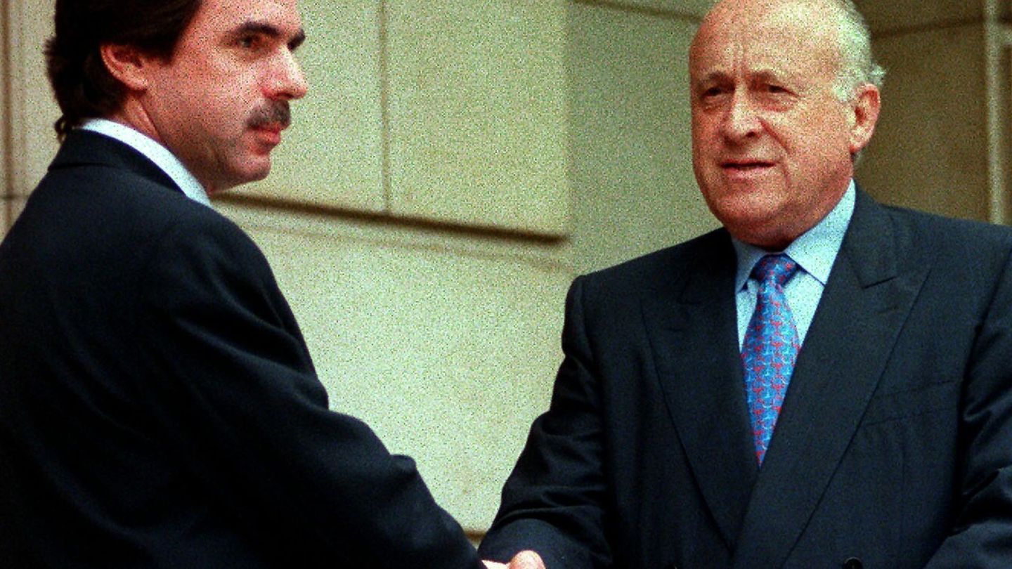 Septiembre de 1998: Aznar y su buena relación con el PNV de Arzalluz (EFE)
