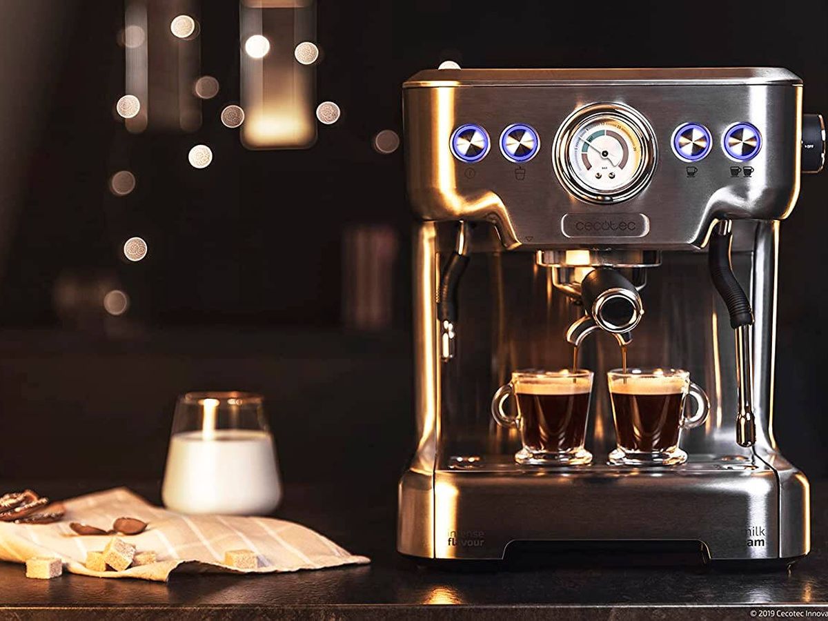 Así es la cafetera espresso de Cecotec que necesitas en casa