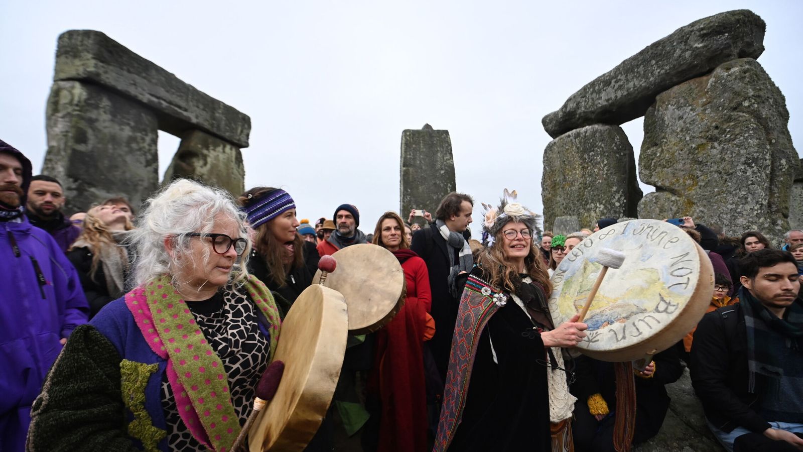 Celebraciones del solsticio de invierno en Stonehenge. (EFE)