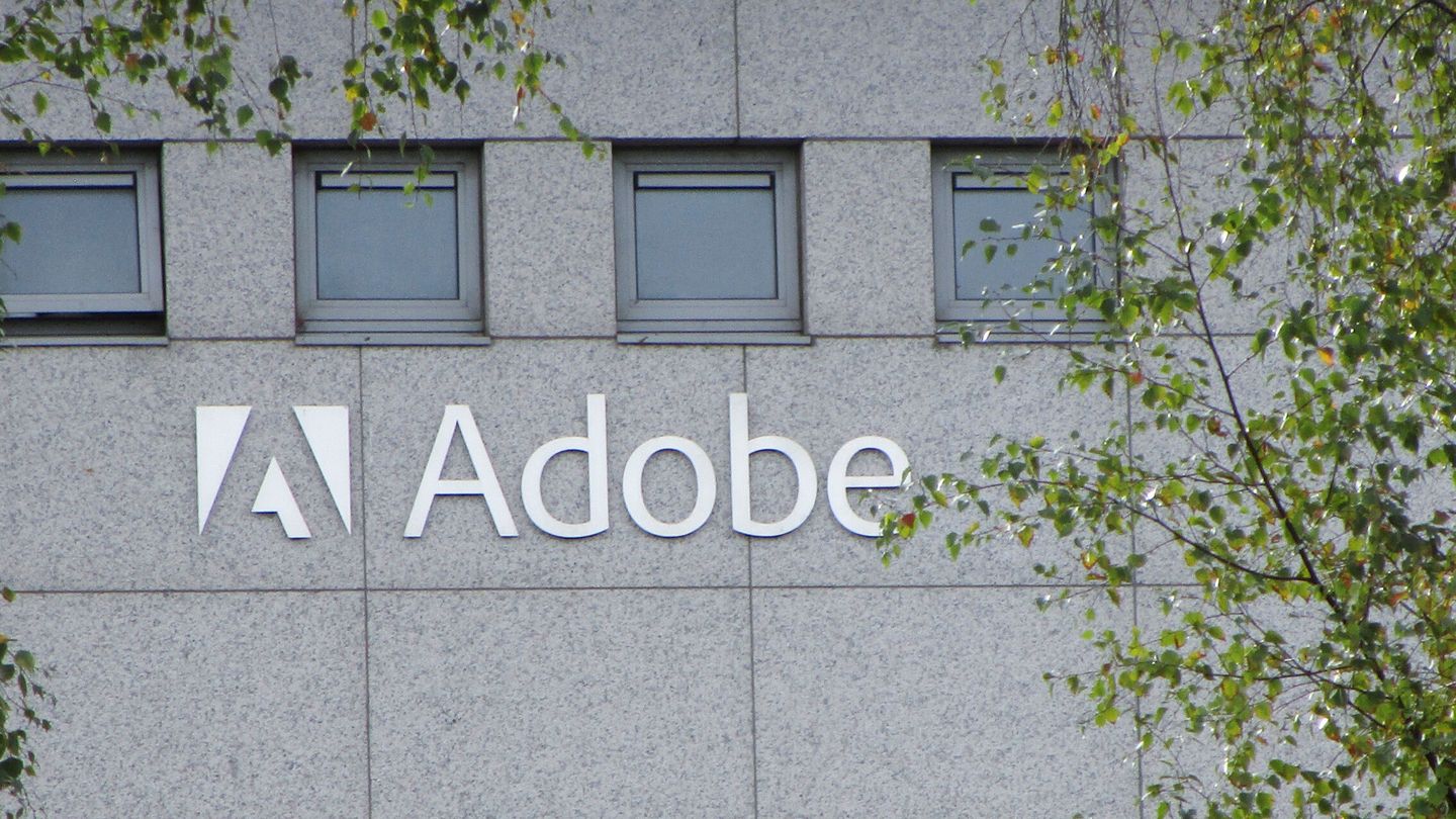 Oficinas de Adobe en el Citywest Business Campus de Saggart, Irlanda. (Reuters)