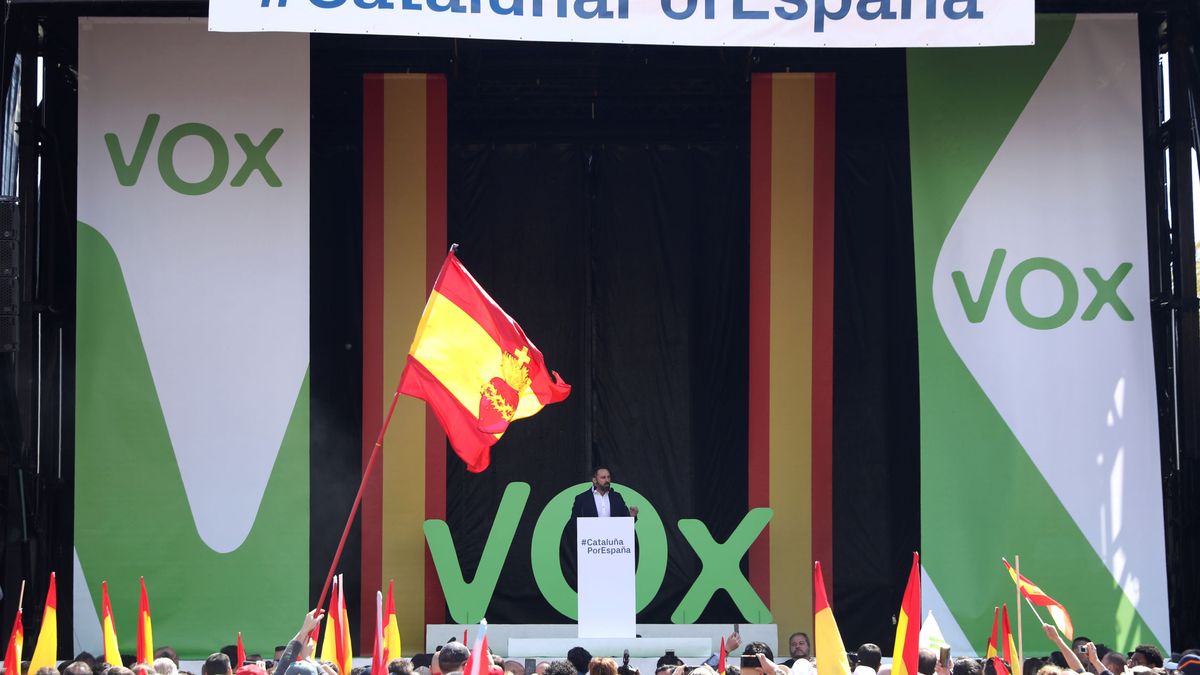 "Ya hemos pasao": Vox se ríe de Colau en Barcelona