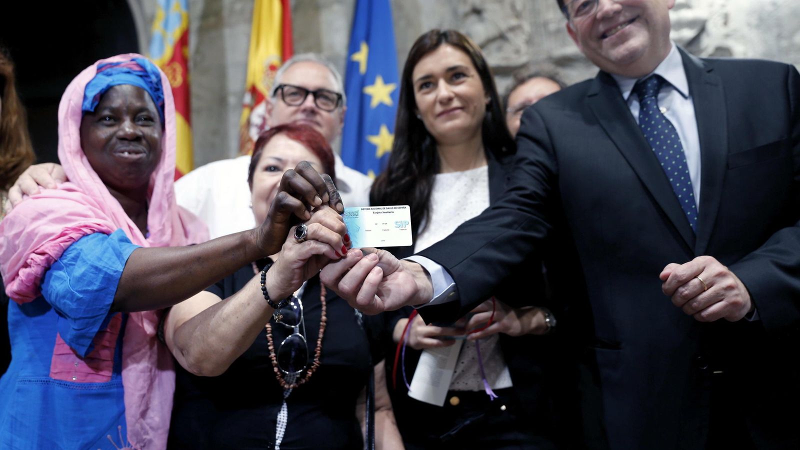 Foto: Puig presenta el Plan de Universalización de la Sanidad en la Comunitat Valenciana. (EFE)