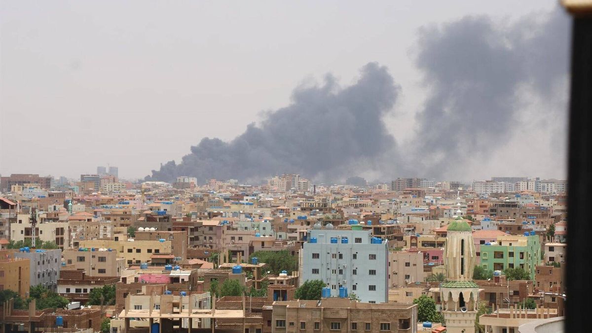 Medio centenar de muertos en ataques del Ejército y las RSF en Sudán