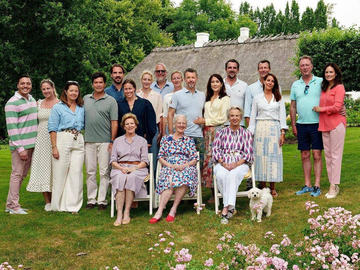 Foto: La familia real danesa, en un encuentro histórico en el castillo de Grasten. (Casa Real Dinamarca)
