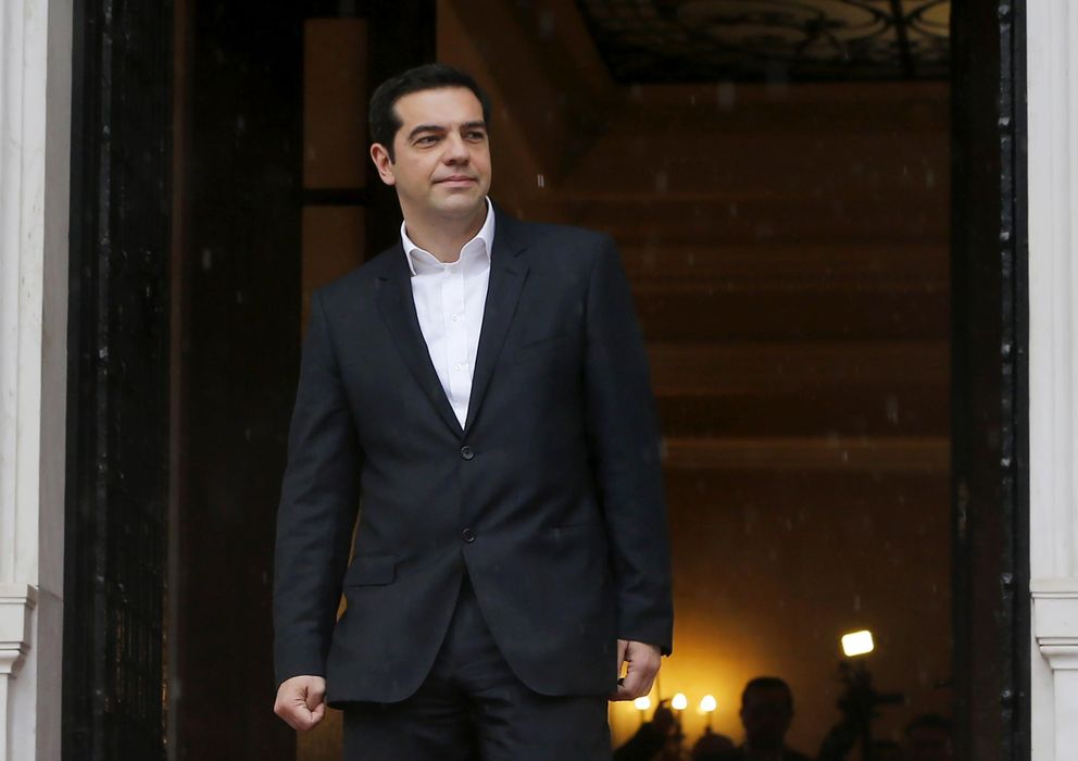 Foto: Tsipras comienza su ronda de contactos internacionales con una visita a Chipre (EFE)