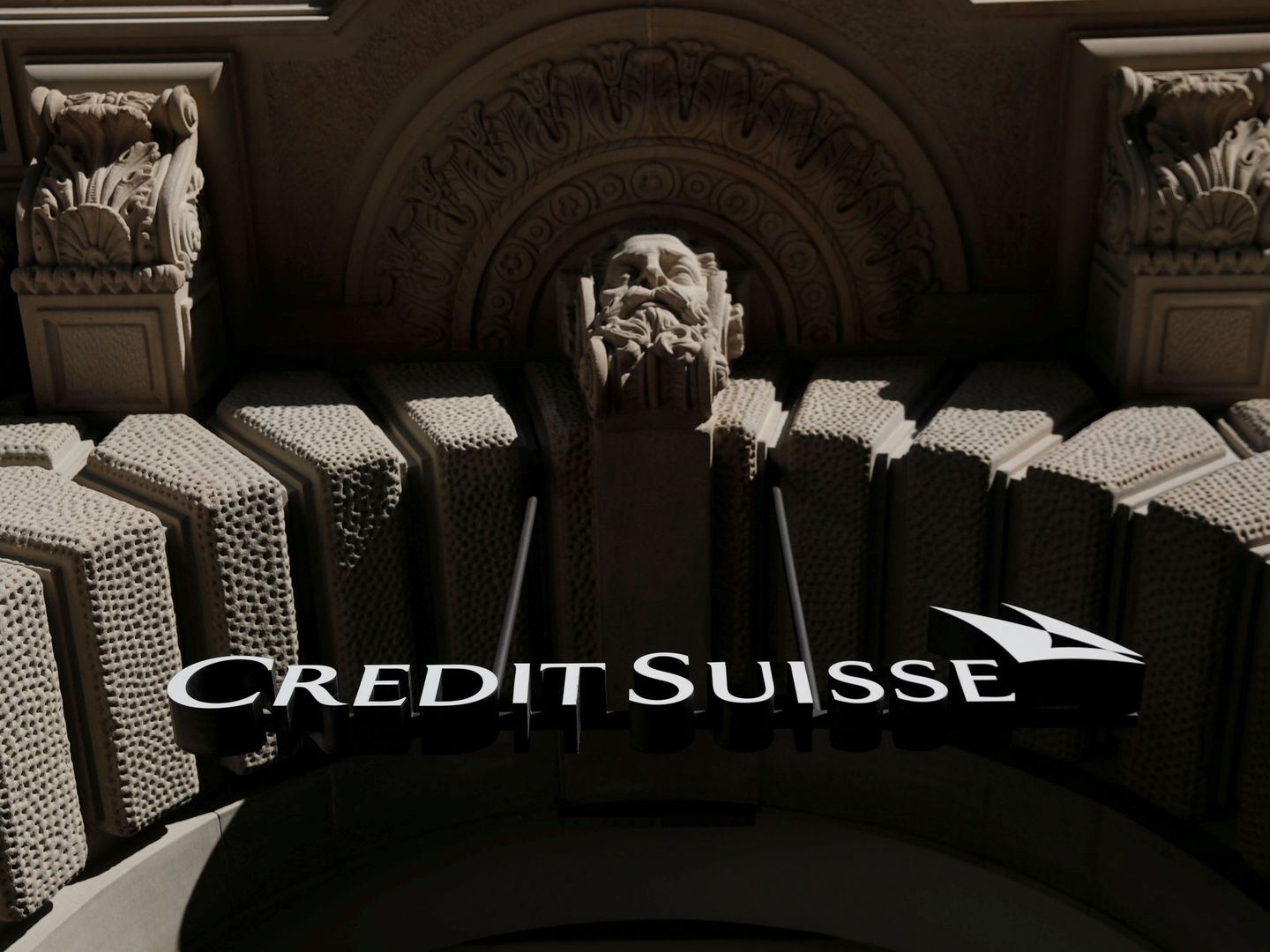 Sucursal de Credit Suisse en Zúrich. (Reuters)