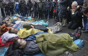 Los francotiradores de Yanukóvich siembran el terror en la capital