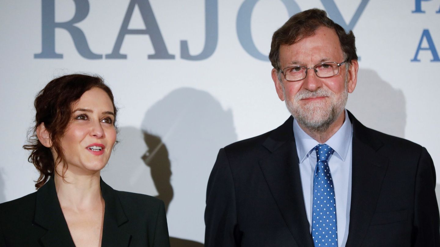 Mariano Rajoy e Isabel Díaz Ayuso. (EFE)